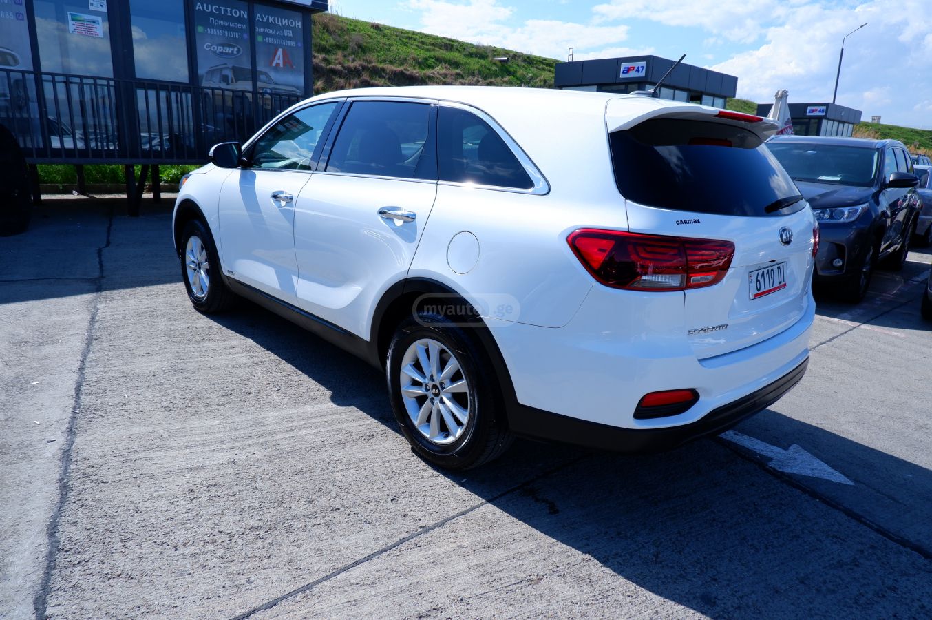 Kia Sorento - фото 7