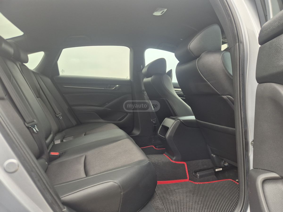 Honda Accord - фото 10