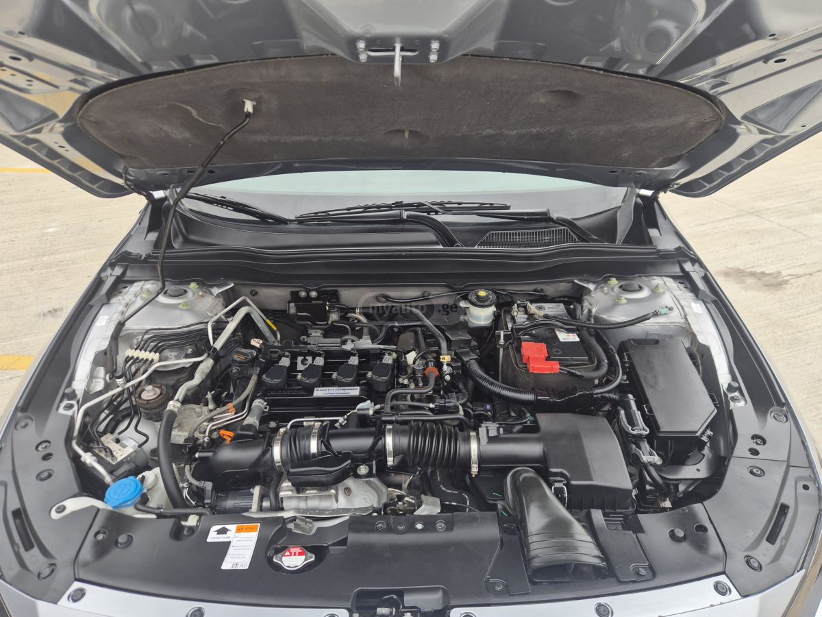 Honda Accord - фото 14