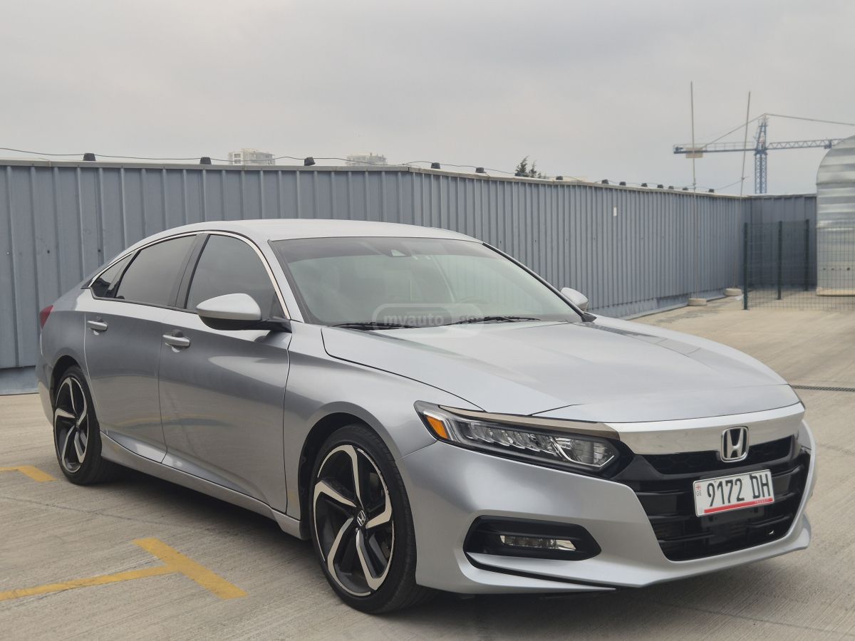 Honda Accord - фото 6