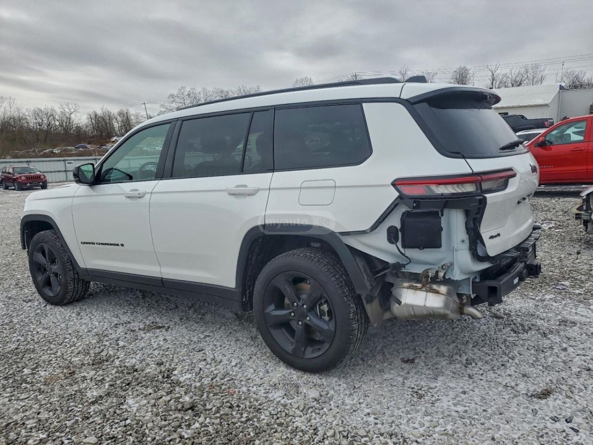 Jeep Grand Cherokee 2024 — миниатюра 5