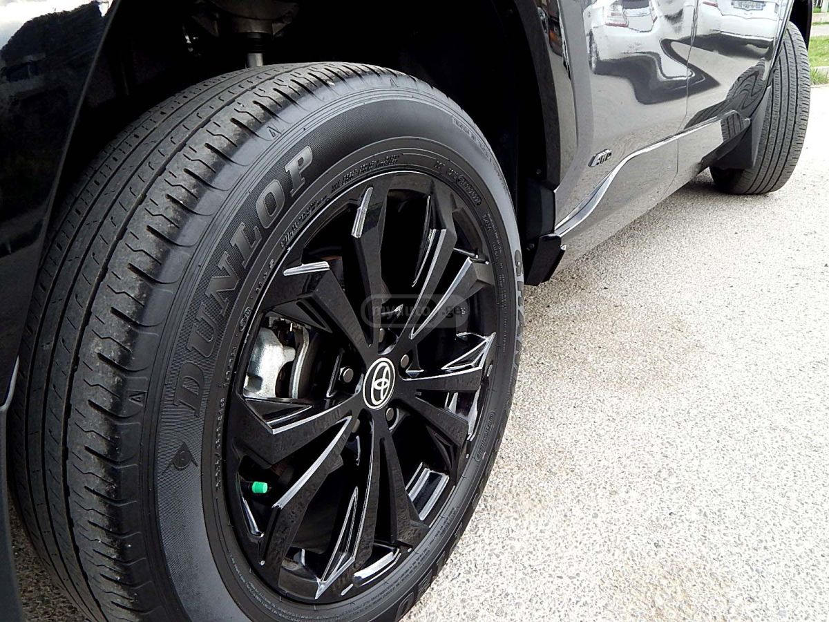 Toyota RAV 4 - фото 6