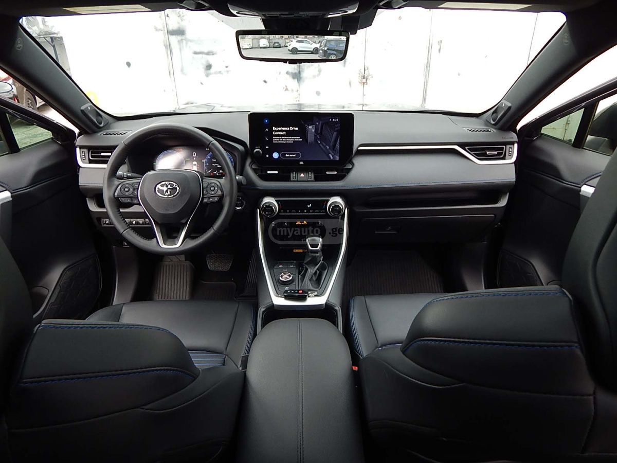 Toyota RAV 4 - фото 9