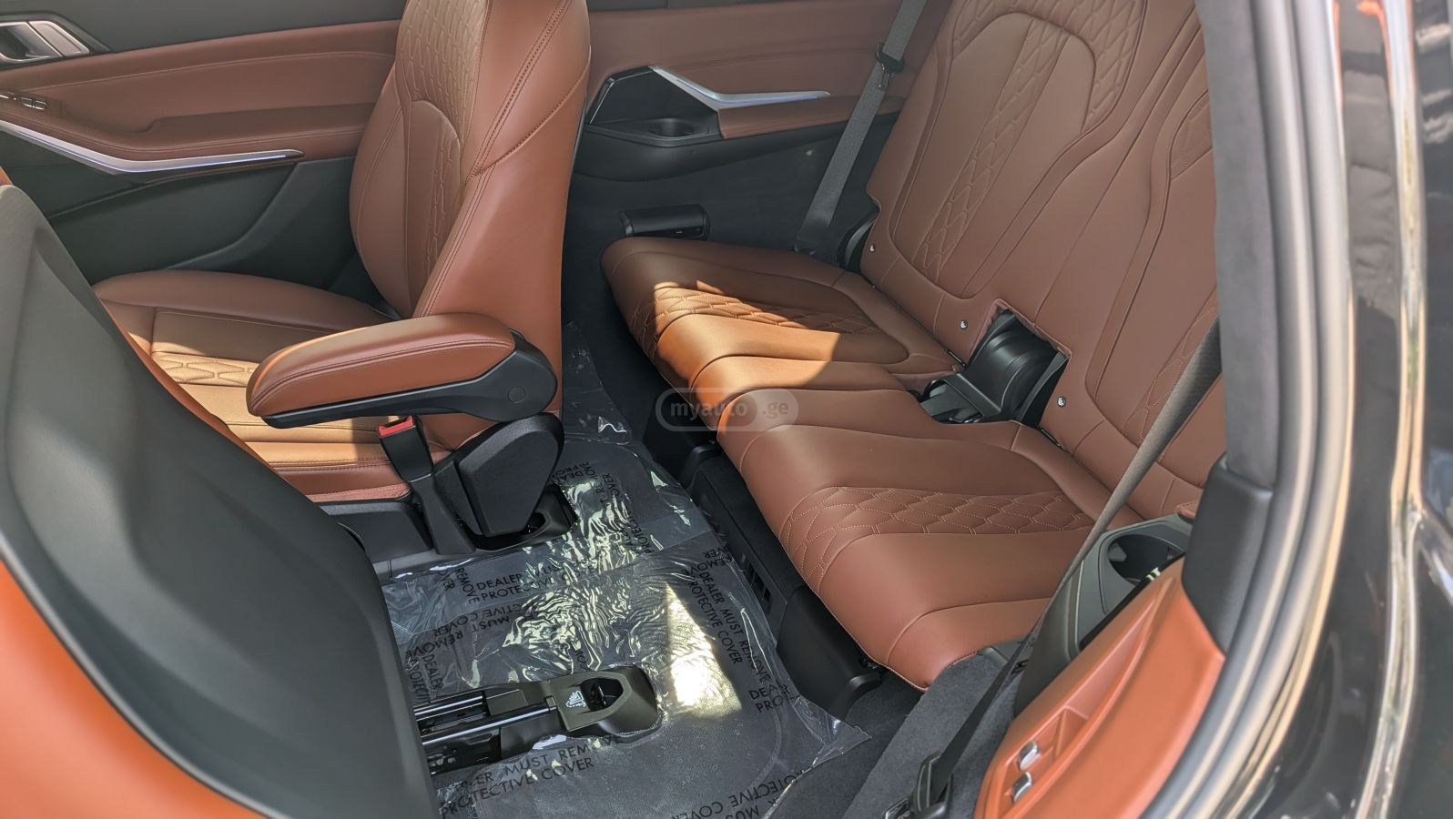 BMW X7 - фото 10