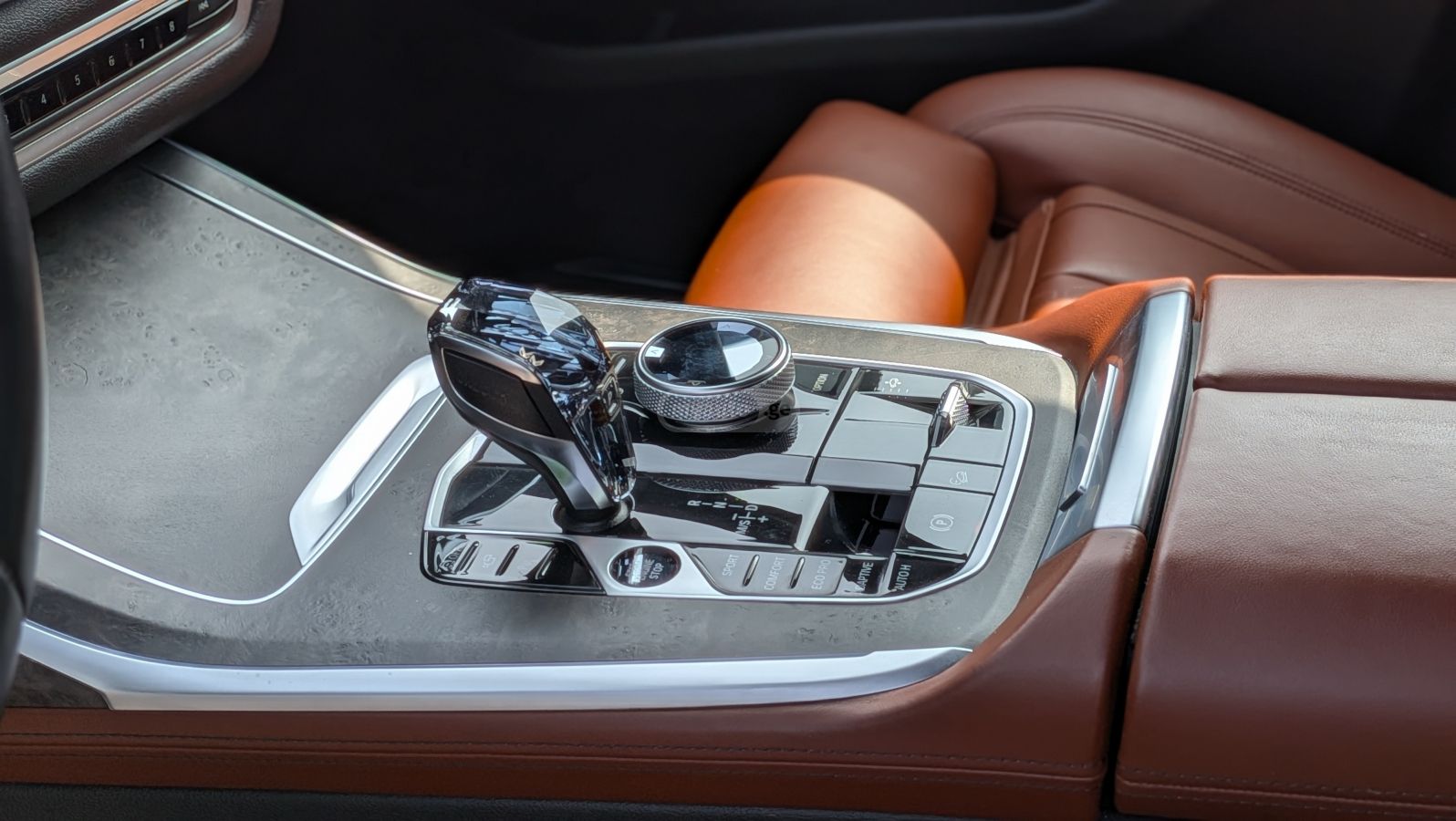 BMW X7 - фото 14