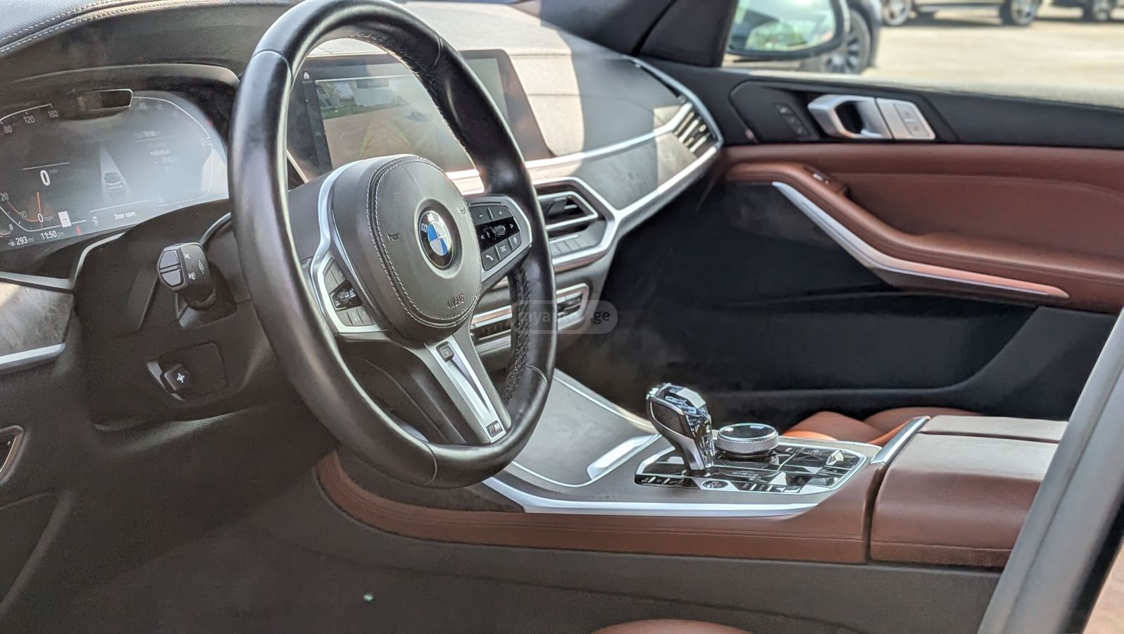 BMW X7 - фото 7