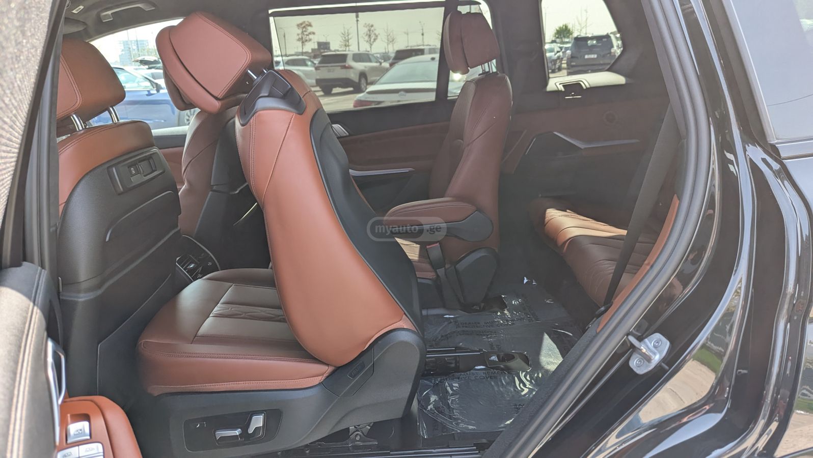 BMW X7 - фото 9