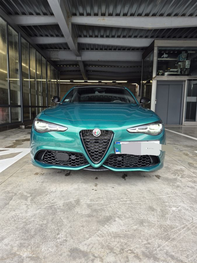 Alfa Romeo tributo italiano — миниатюра 1