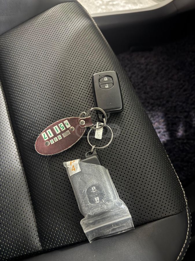 Toyota Aqua - фото 13