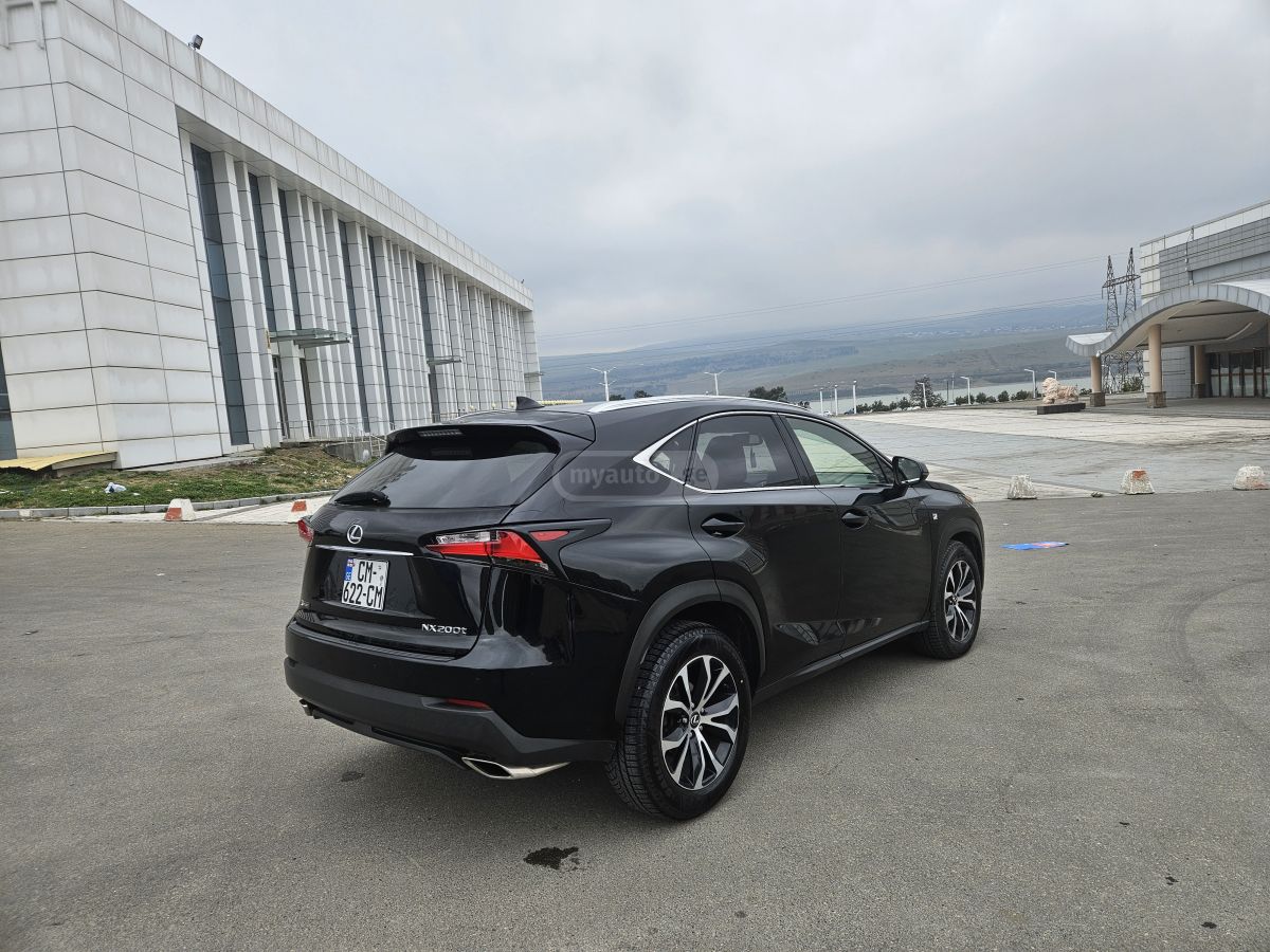 Lexus NX 200 - фото 2