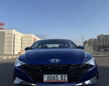 HyundaiElantra2022