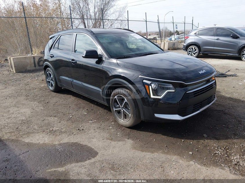 Kia Niro - фото 1