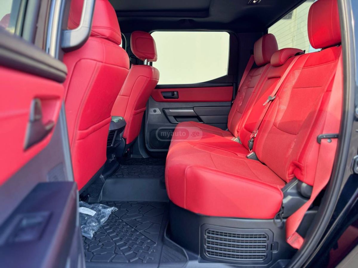 Toyota TRD PRO — миниатюра 8