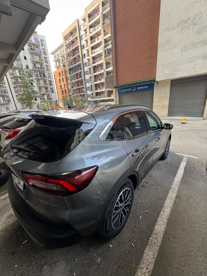 Ford PHEV 4dr Front-Wheel Drive CVT — миниатюра 2