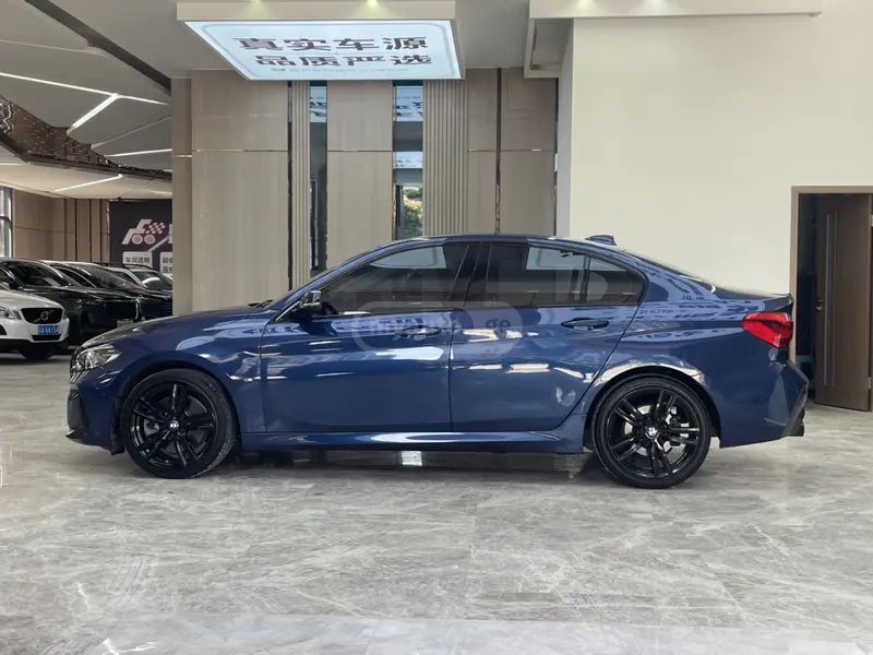 BMW 135 2021 — миниатюра 4