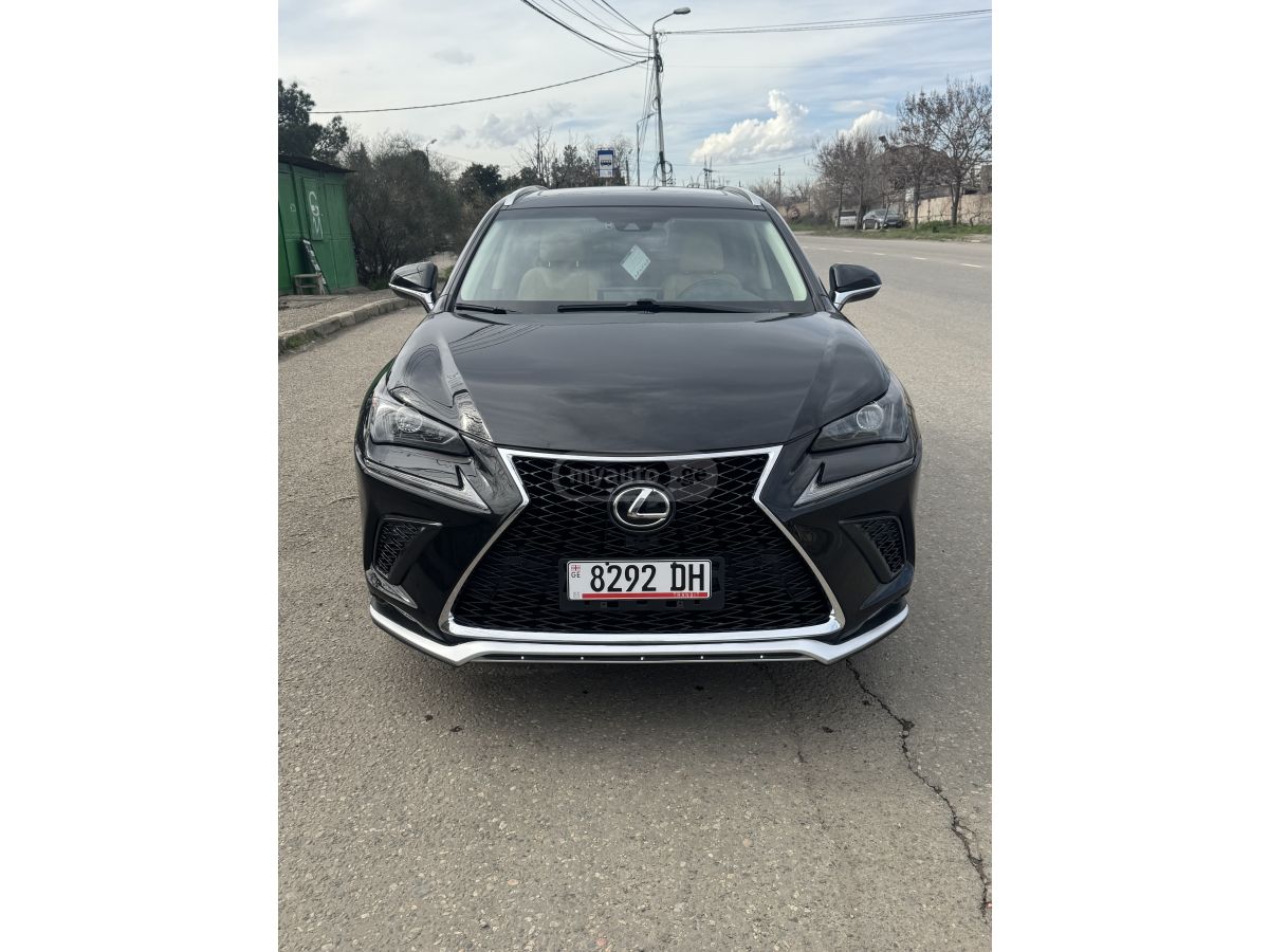 Lexus NX 300 - фото 2