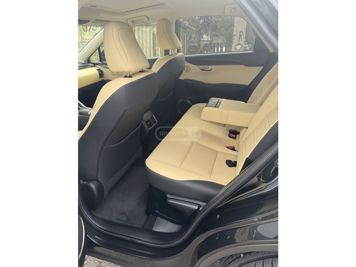 Lexus NX 300 - фото 8