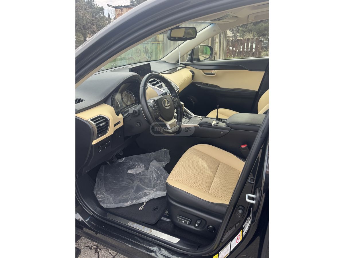 Lexus NX 300 - фото 9