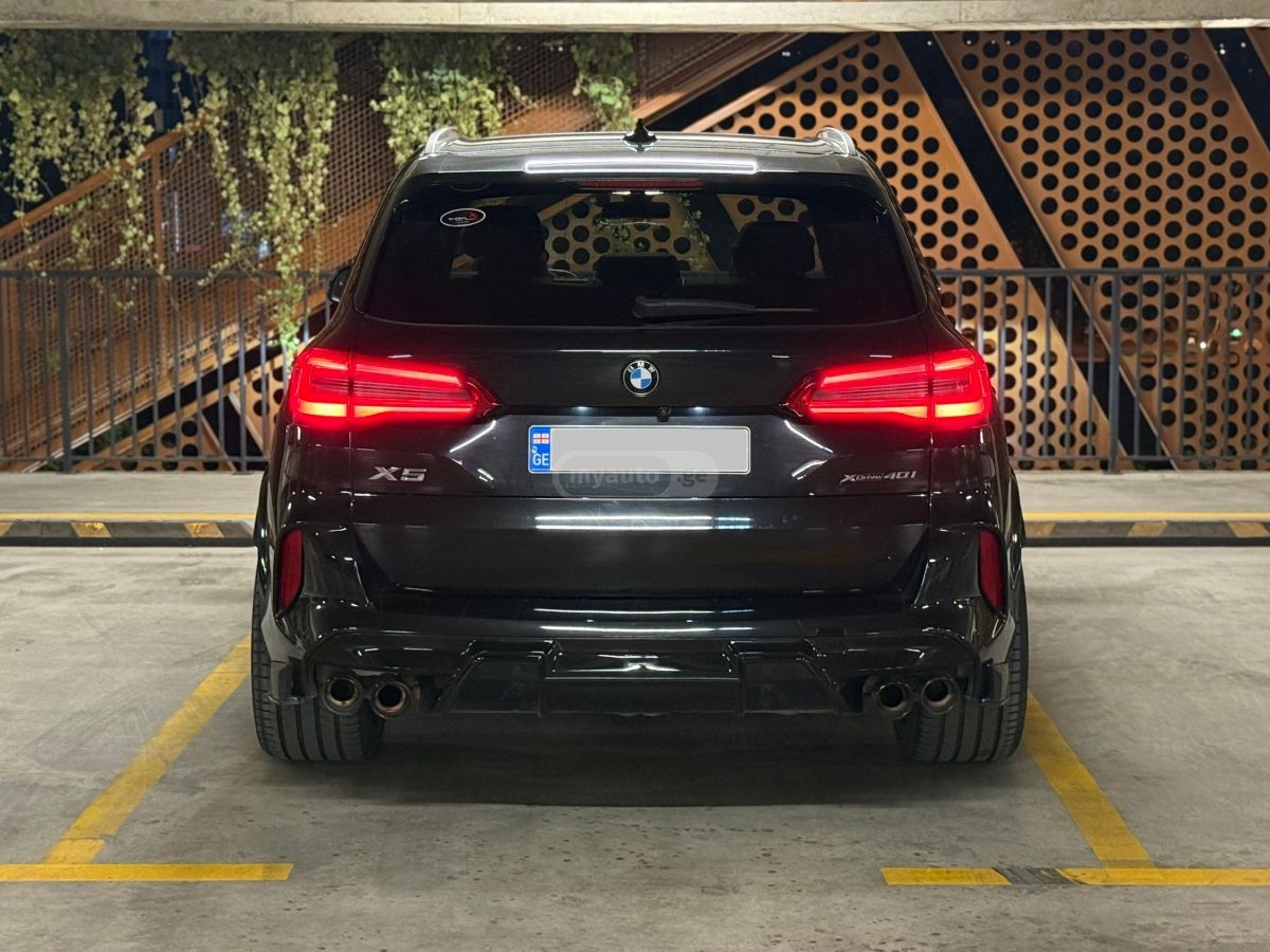 BMW xDrive40i 4dr All-Wheel Drive — миниатюра 4