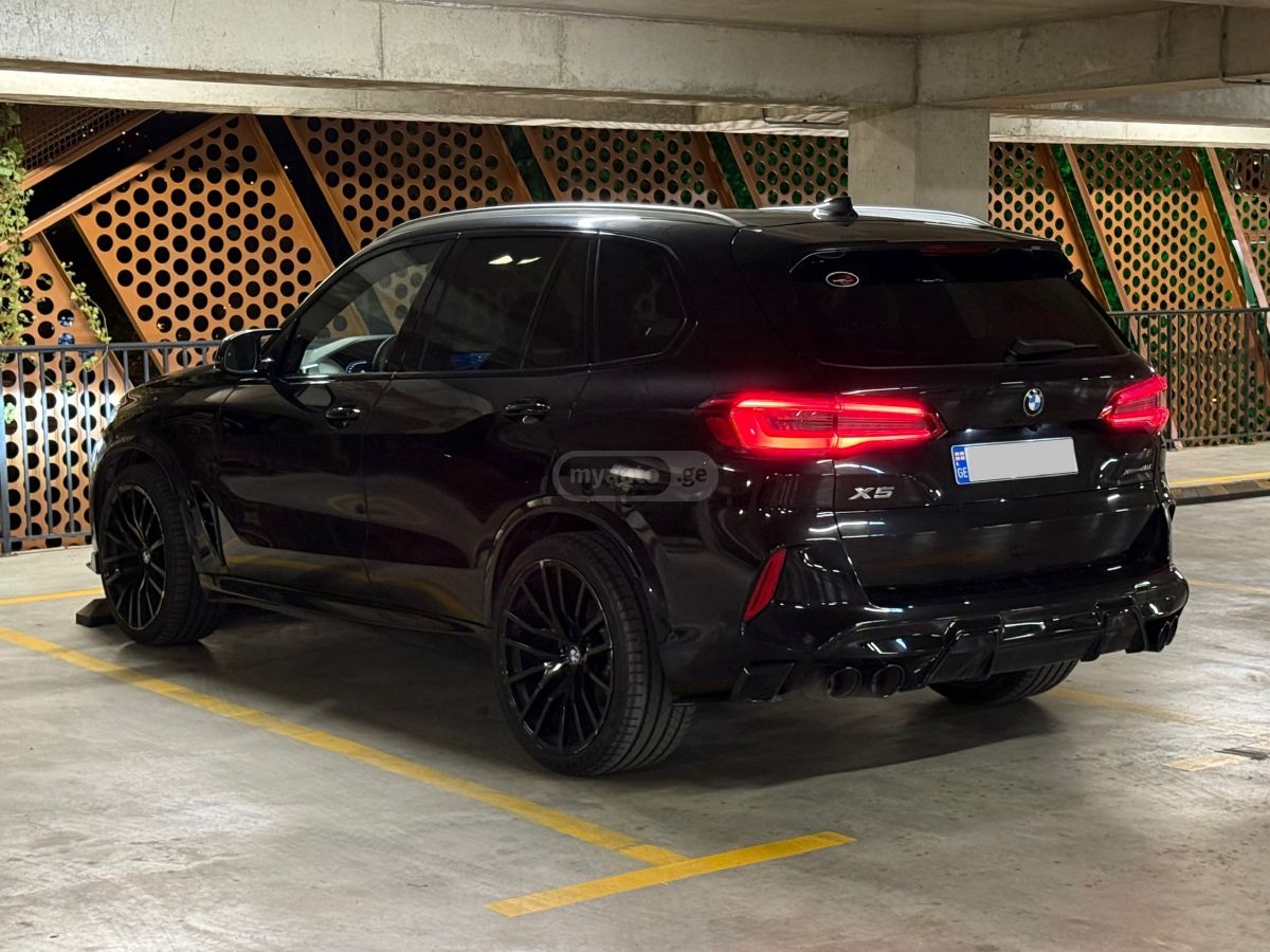 BMW xDrive40i 4dr All-Wheel Drive — миниатюра 6