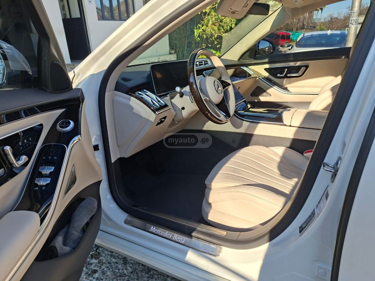 Mercedes-Benz S 500 Base S 500 4dr All-Wheel Drive 2022 — миниатюра 11