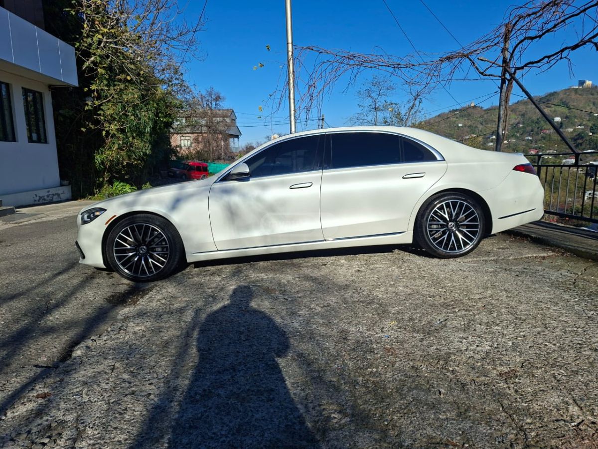 Mercedes-Benz S 500 Base S 500 4dr All-Wheel Drive 2022 — миниатюра 4