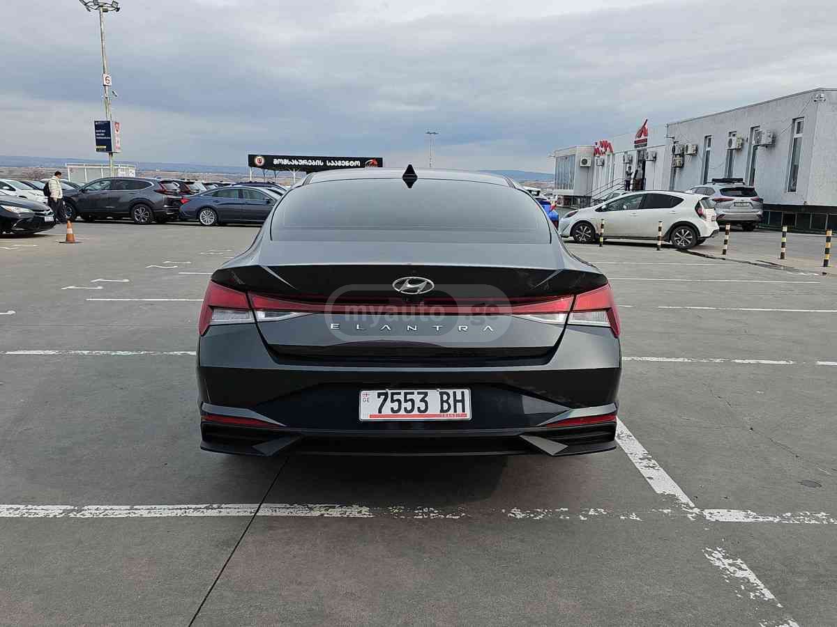 Hyundai Hyundai Elantra — миниатюра 5