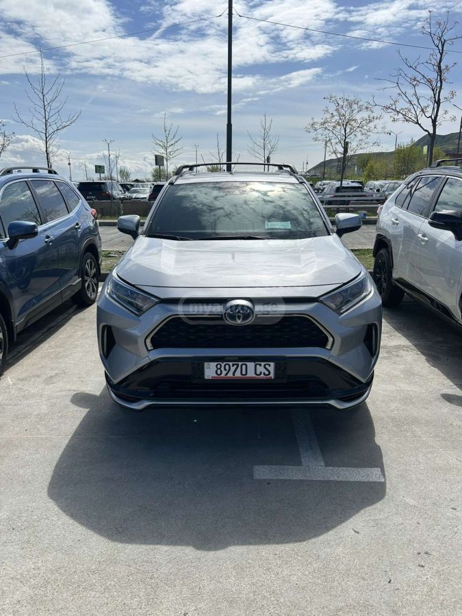 Toyota Rav 4 - фото 6