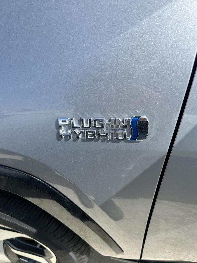Toyota Rav 4 - фото 8