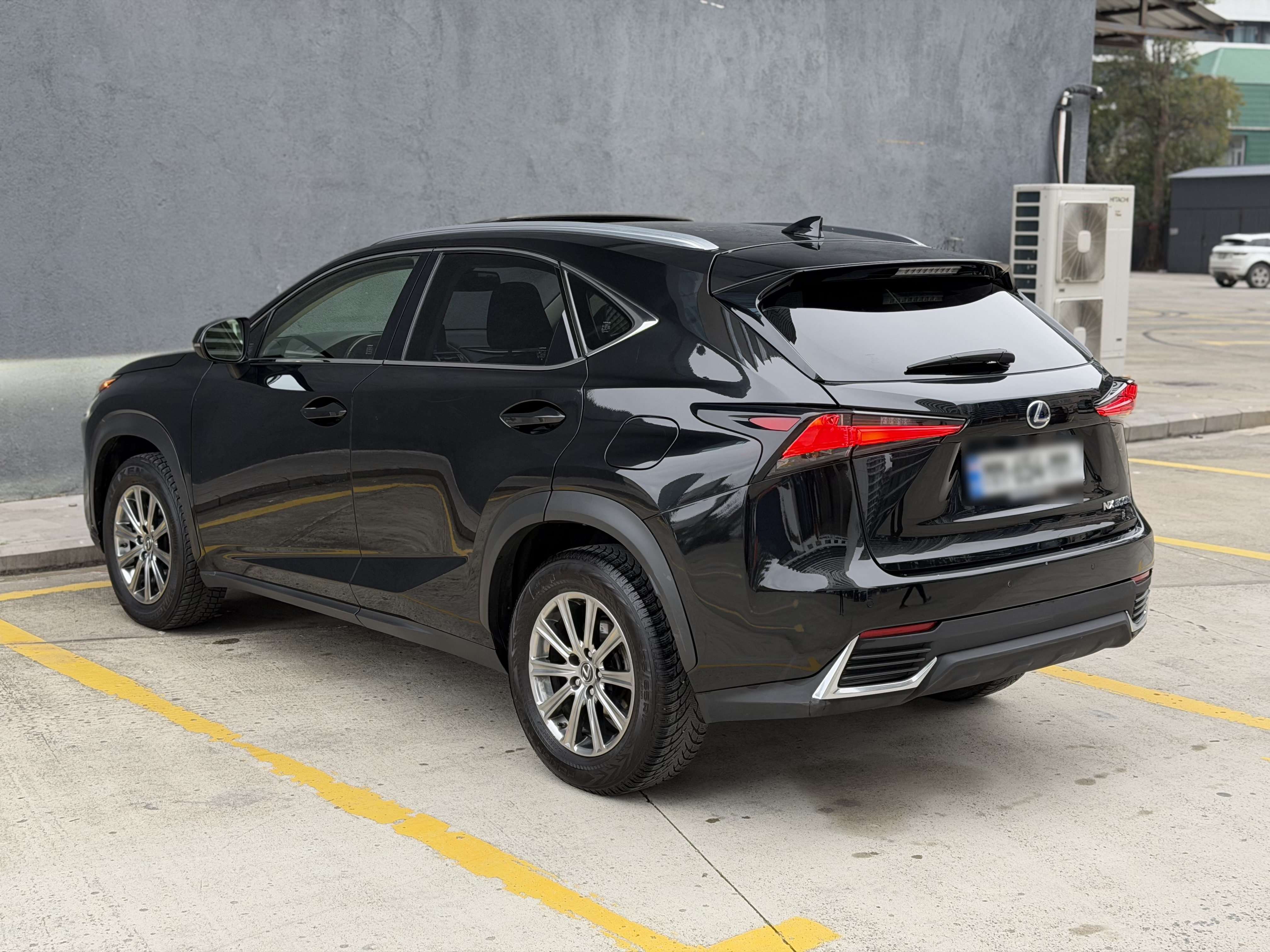 Lexus Hybrid — миниатюра 6