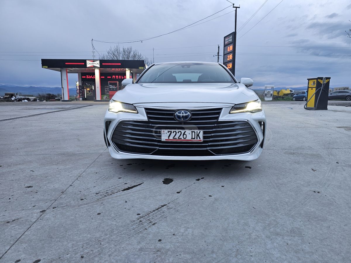 Toyota Avalon - фото 12