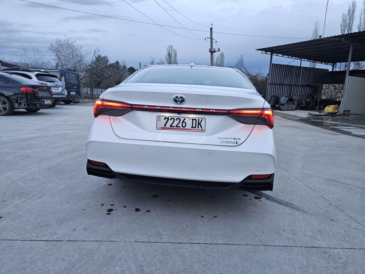 Toyota Avalon - фото 7