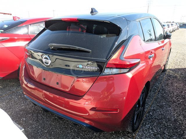 Nissan Leaf - фото 7