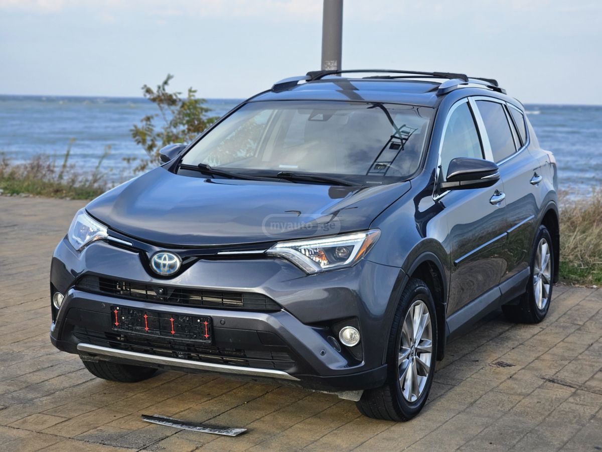 Toyota RAV 4 - фото 1