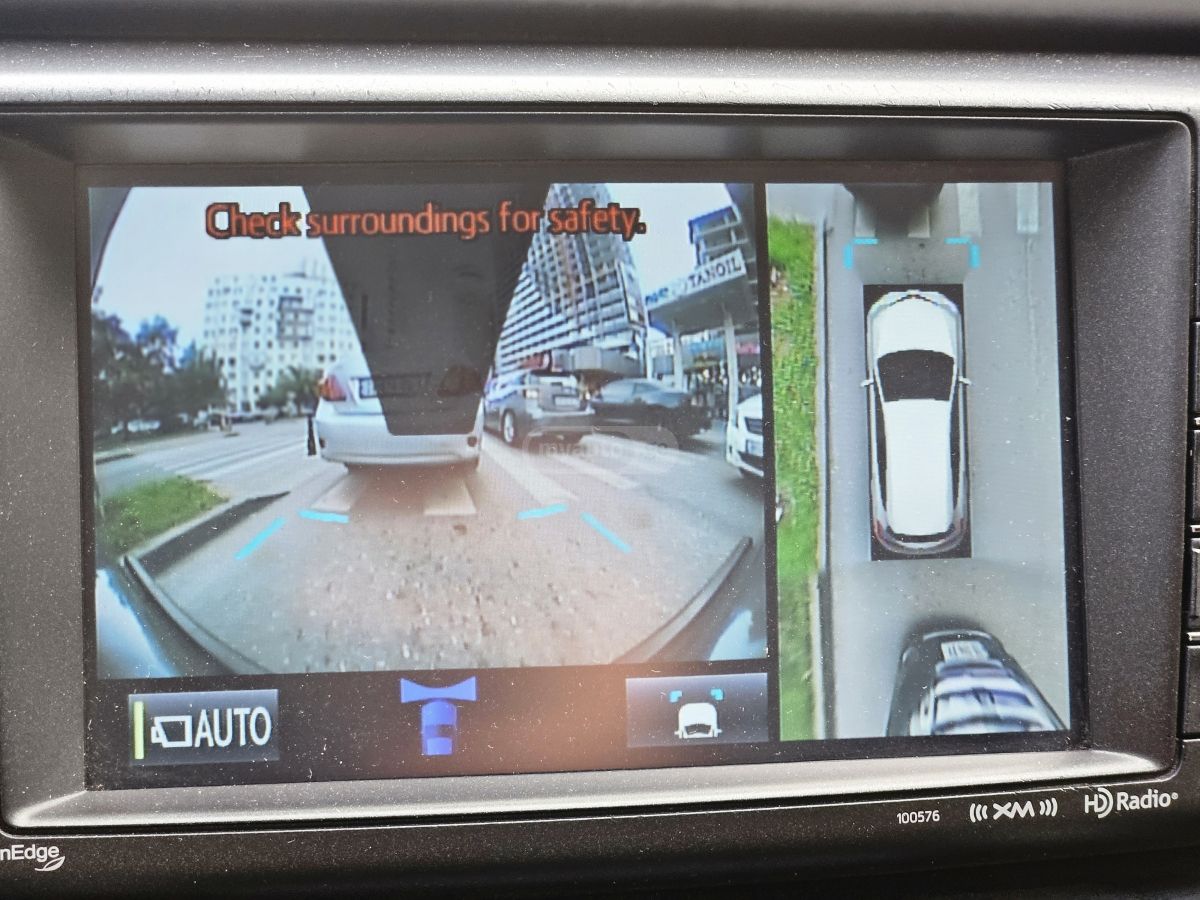 Toyota RAV 4 - фото 12