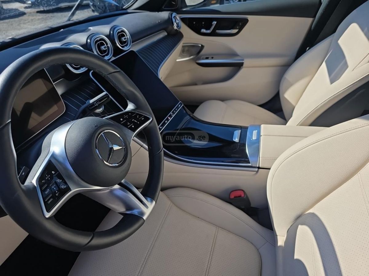 Mercedes-Benz C 300 2025 — миниатюра 7