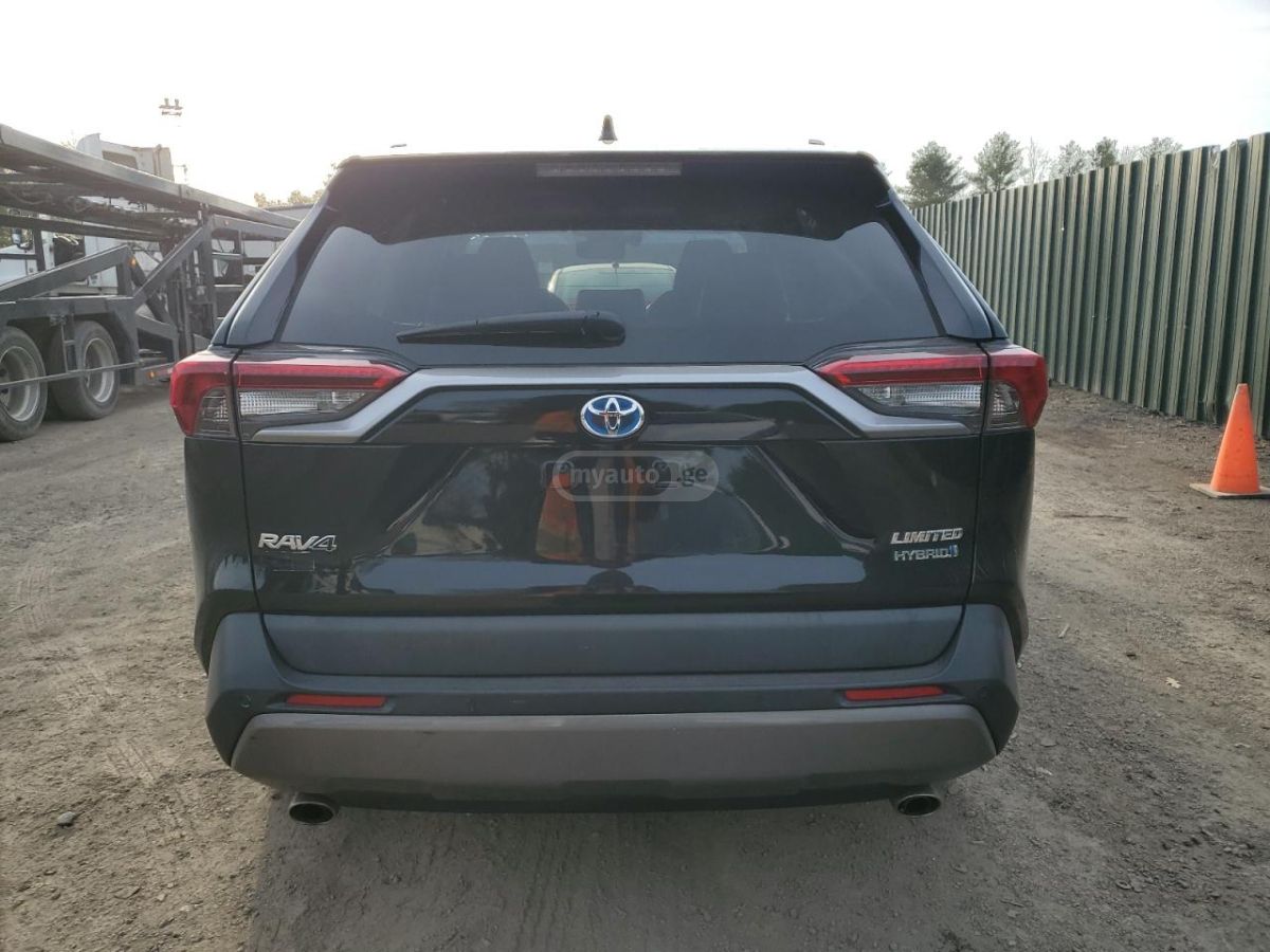 Toyota RAV 4 - фото 6