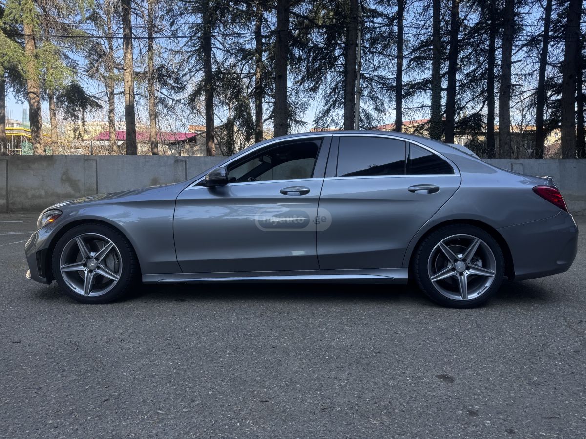 Mercedes-Benz C 300 - фото 3