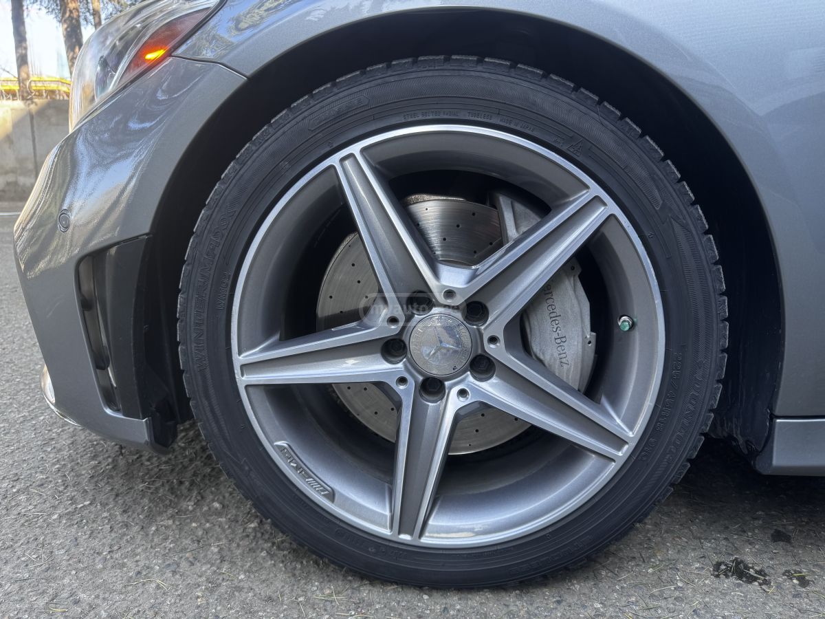 Mercedes-Benz C 300 - фото 8