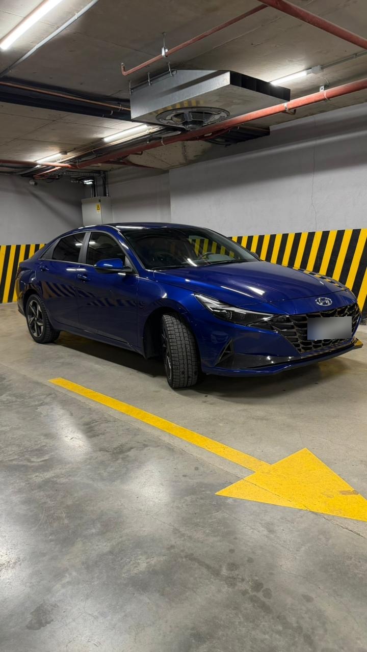 Hyundai Elantra - фото 2