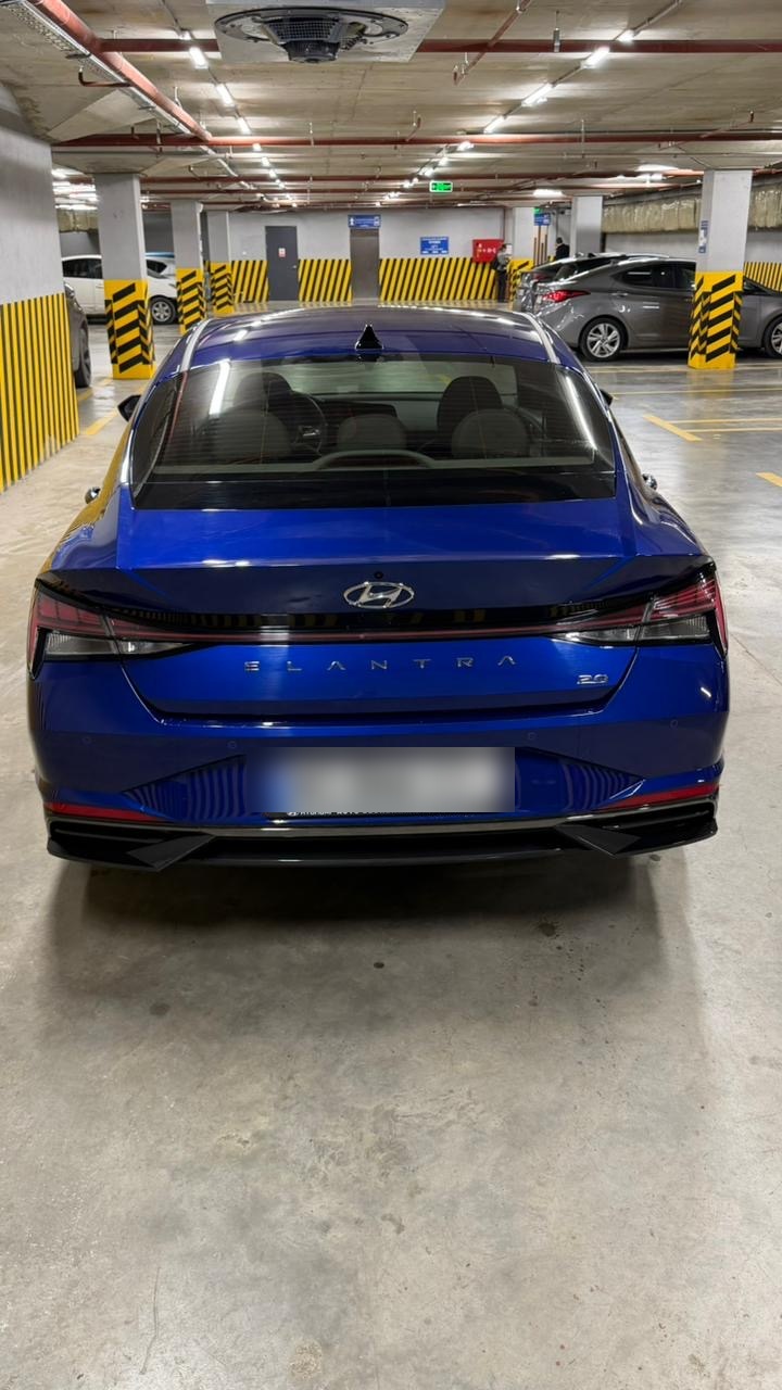 Hyundai Elantra - фото 9