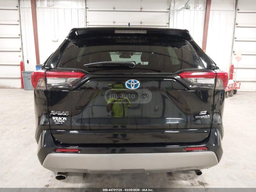 Toyota RAV 4 - фото 11