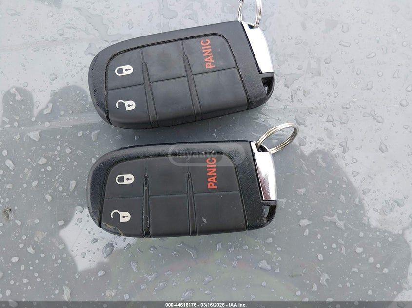 Jeep Compass - фото 10