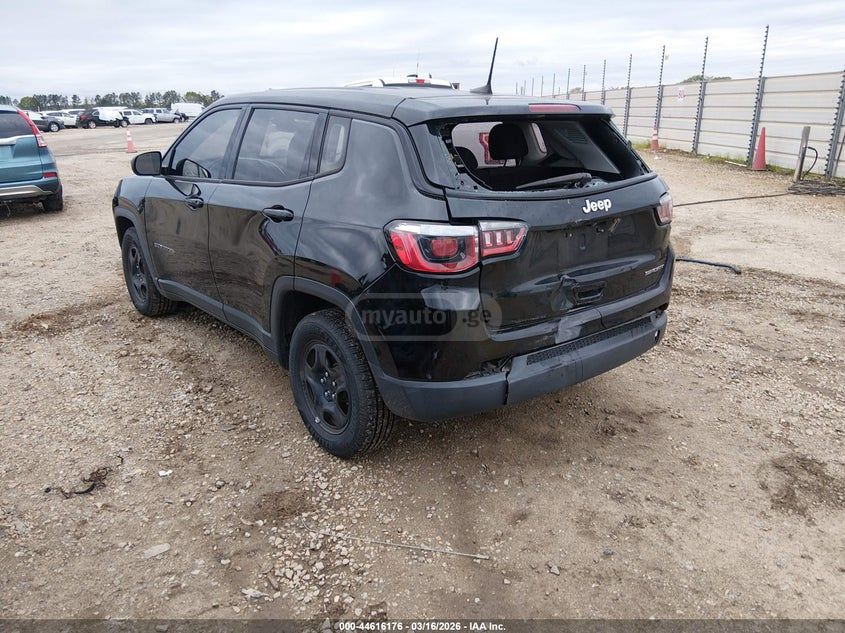 Jeep Compass - фото 3