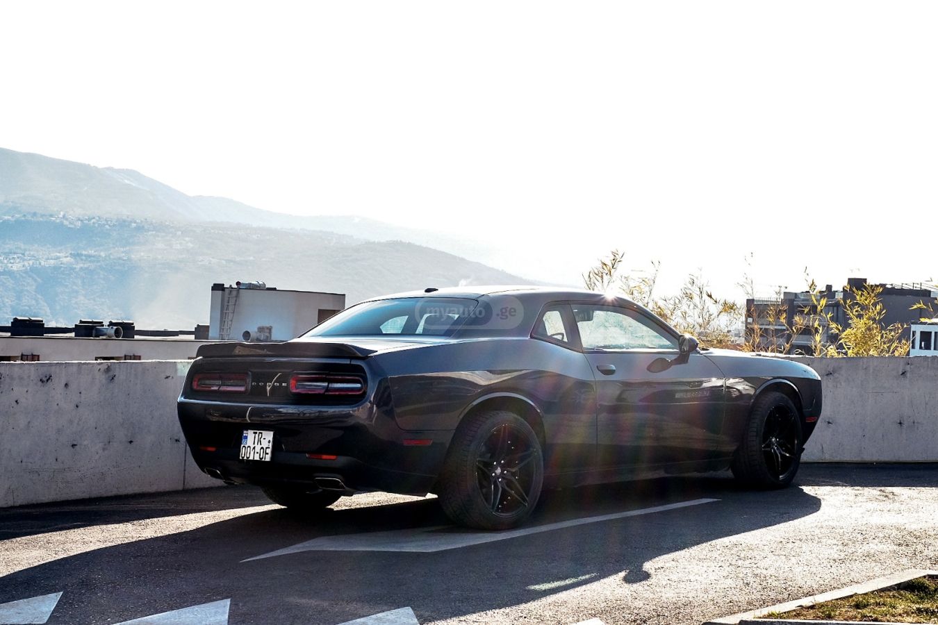 Dodge Challenger - фото 6