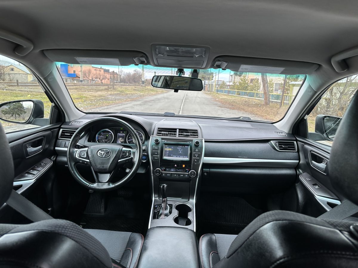 Toyota Camry - фото 13