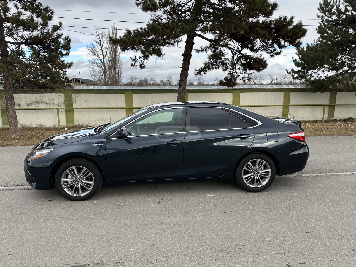 Toyota Camry - фото 7