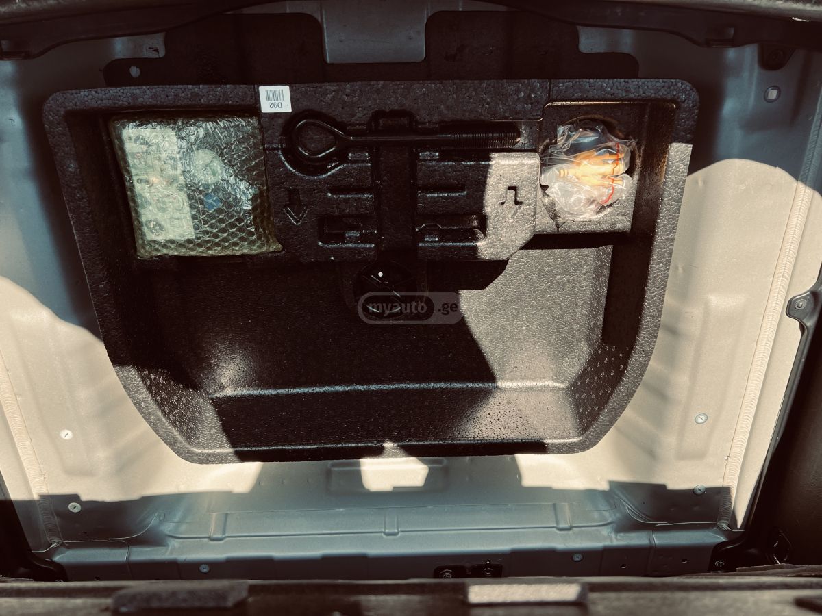 Kia Niro - фото 9