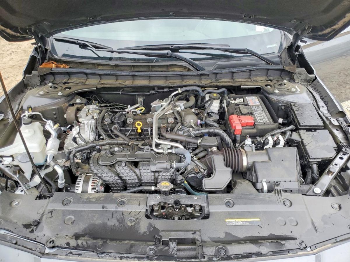 Nissan Altima - фото 11