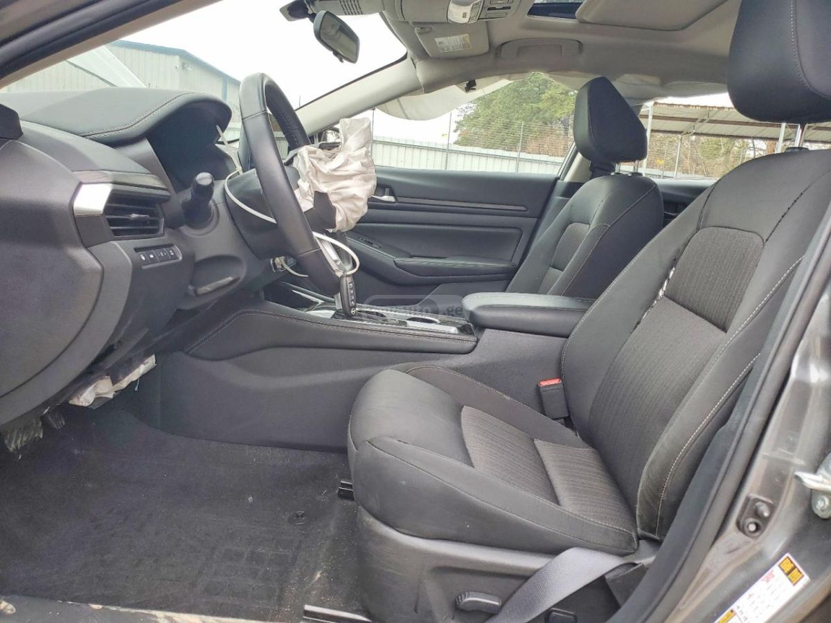 Nissan Altima - фото 7